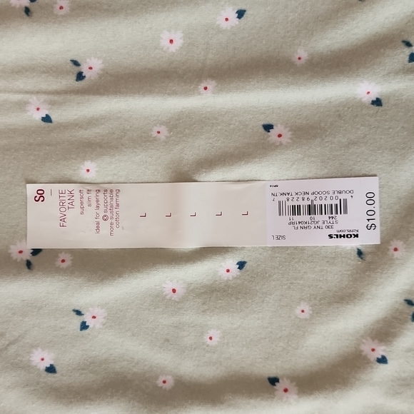 Junior Tank Tops Size Large - Picture 9 of 10